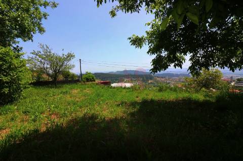 Terreno para Construção com PIP Aprovado em Airão, Guimarães – Projeto para Moradia V3