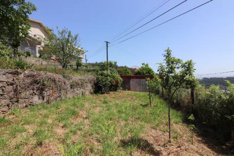 Terreno para Construção com PIP Aprovado em Airão, Guimarães – Projeto para Moradia V3