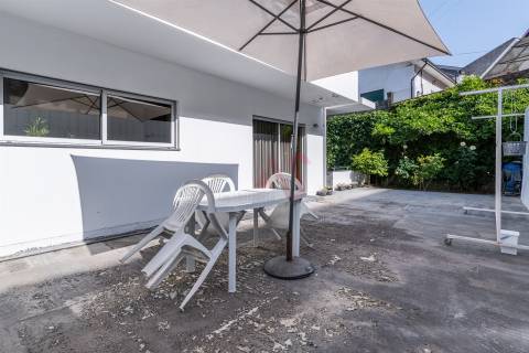 Moradia T3 em Pombeiro de Ribavizela, Felgueiras