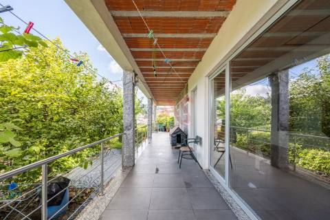 MORADIA TÉRREA T3+1 EM VIZELA