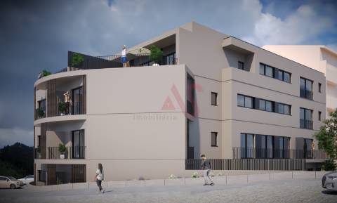 Apartamento T2+ 1 em construção no Edifício Louzada no Centro da Vila de Lousada