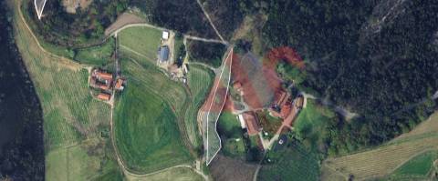 Terreno Agrícola com 2400m2 em Silvares, Lousada