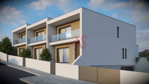 Moradia T3 em Banda em construção - Macieira, Lousada