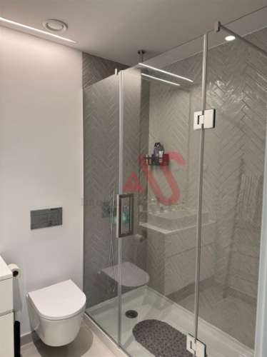 Apartamento T1 para Arrendamento em Miraflores, Oeiras com Garagem e Rooftop com Piscina e Ginásio