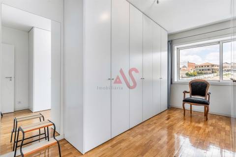 Apartamento T3 Mobilado e Equipado | Moreira de Cónegos, Guimarães | Garagem e Elevador
