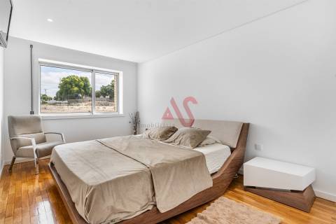 Apartamento T3 Mobilado e Equipado | Moreira de Cónegos, Guimarães | Garagem e Elevador