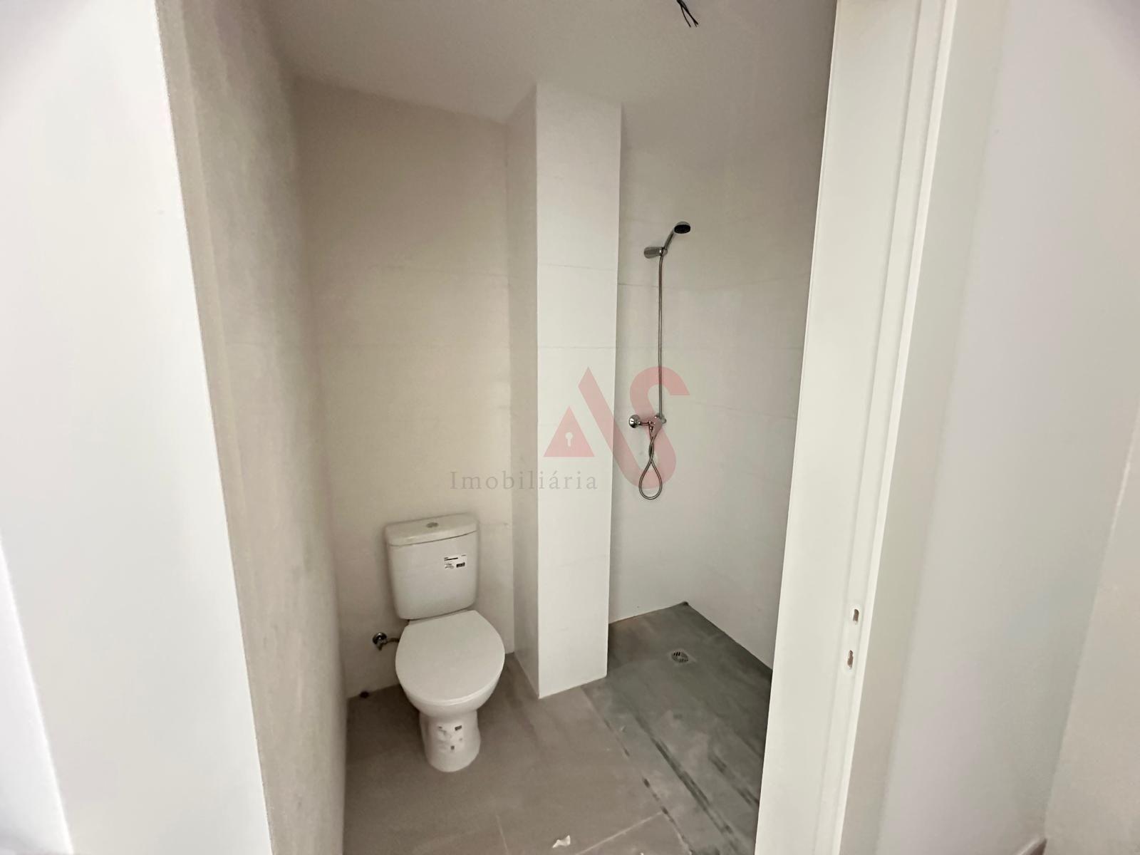 Loja com 83,10 m2 em Pedome, Vila Nova de Famalicão