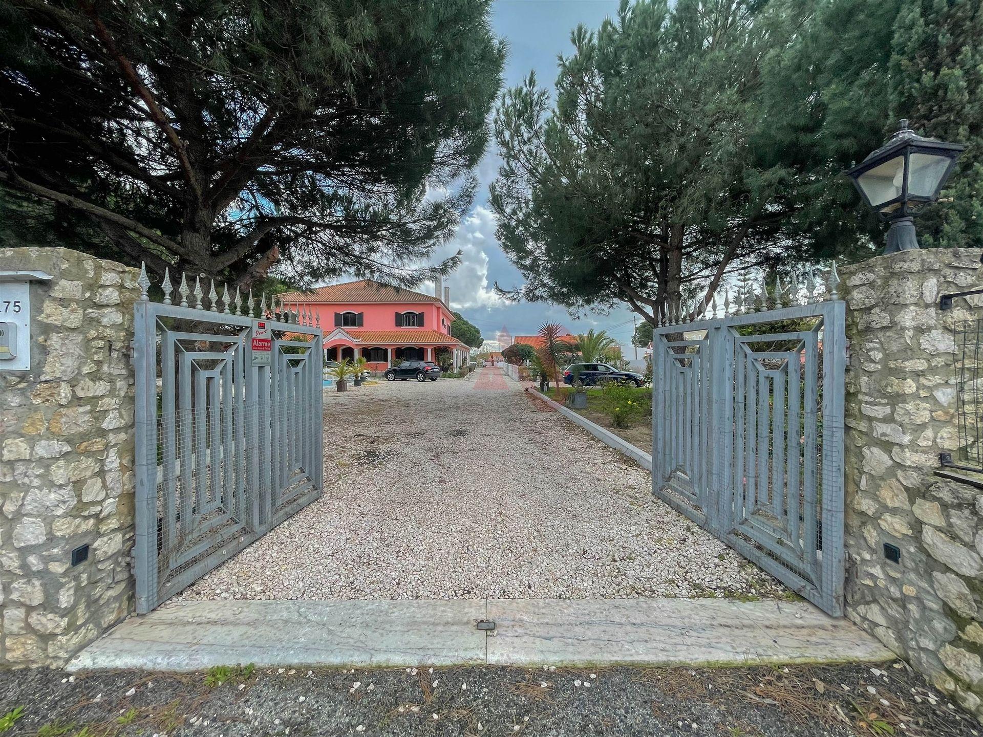 Quinta com duas habitações no Porto Alto, Samora Correia