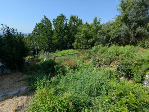 Terreno Rústico com 612,76 m² em Travassós, Fafe – Inserido em Zona de Construção Habitacional