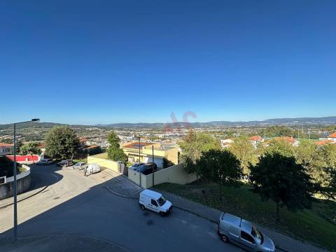 Apartamento T2 novo no Empreendimento Andorinhas Residence em Braga S. Vicente