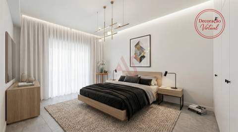 Apartamento T2, na Póvoa de Varzim, 2.ª linha de mar, a poucos passos da praia e da marginal