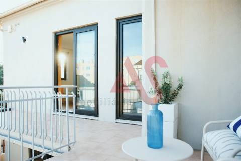 Andar moradia T3 completamente renovado a 7 min. da Praia da Granja | Vila Nova de Gaia