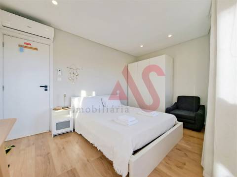 Andar moradia T3 completamente renovado a 7 min. da Praia da Granja | Vila Nova de Gaia