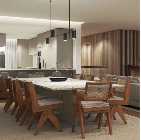 Apartamento T4 Duplex ao Parque da Cidade com Piscina e Jardim Privativo