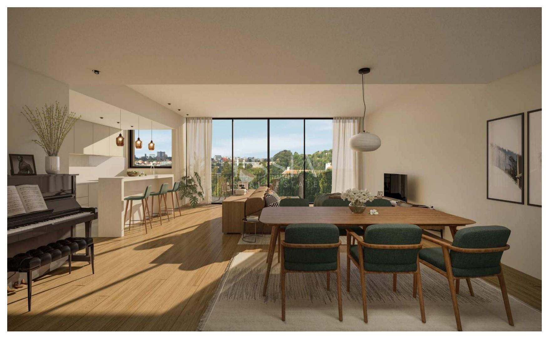 Moradia Triplex | Casa Panorâmica T5 com Jardim 117m2 e Piscina vistas Rio e Mar à Marina da Afurada