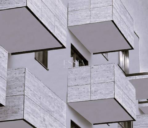 Apartamento T2 com Varandas e Terraço no Metro Life Apartments