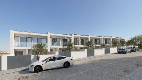 Moradias T3 com Jardim em Gondomar
