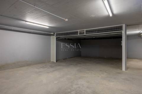 Apartamento T3 com Varandas no Centro de Gondomar