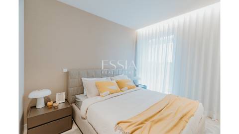 Apartamento T3 com Terraço em Primeira Linha de Mar