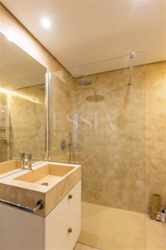 Apartamento T3 com Vistas de Mar em Matosinhos Sul