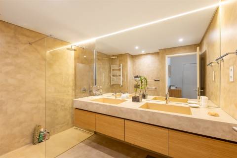 Apartamento T3 com Vistas de Mar em Matosinhos Sul
