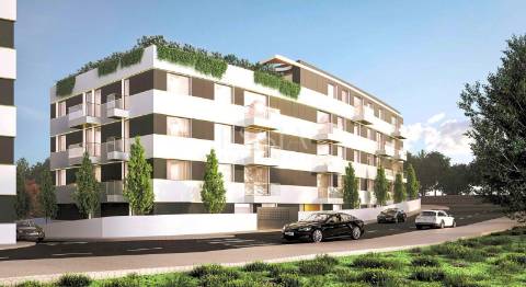 Apartamento T1 com Varanda a 2 Minutos da Praia de Canidelo
