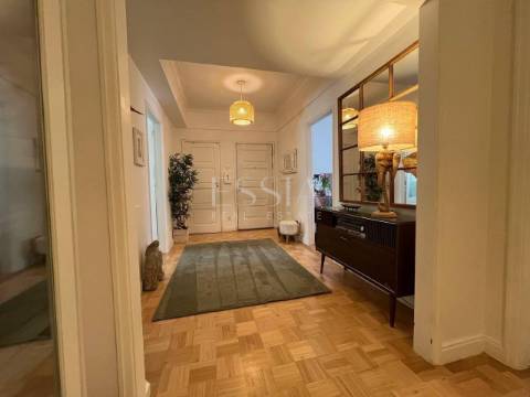 Apartamento T4 no Pinheiro Manso