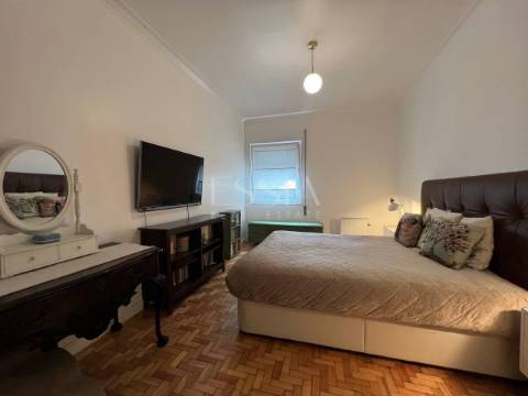 Apartamento T4 no Pinheiro Manso