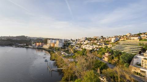 Apartamento T3 com Piscina Privativa no Rivage Douro
