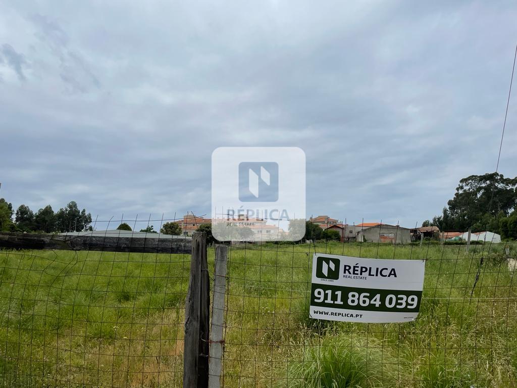 Quinta com moradia para recuperar em Gulpilhares, Vila Nova de Gaia