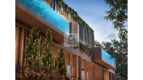 T3 Duplex com Jardim e Piscina no The Principado Cascais