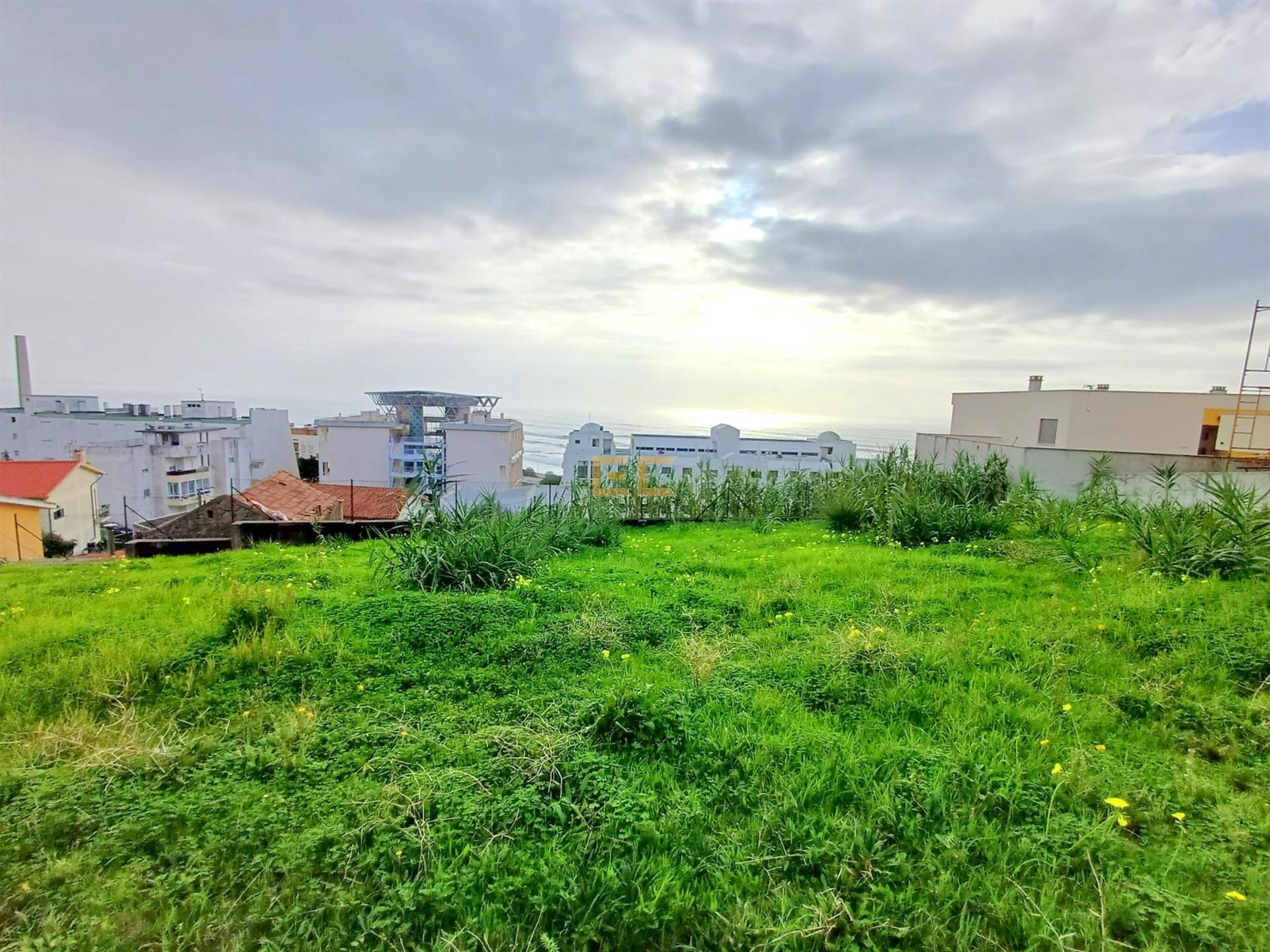 Terreno urbano para venda na Figueira da Foz- Buarcos- Vista de Mar!