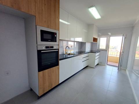 Apartamento T2, com Vista Mar - Buarcos!