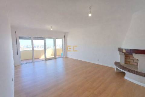 Apartamento T2, com Vista Mar - Buarcos!