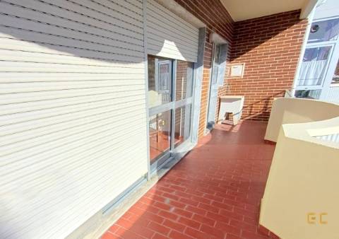 Apartamento T2 -   Alto do Forno!