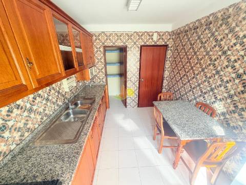 T4 com Garagem centro cidade