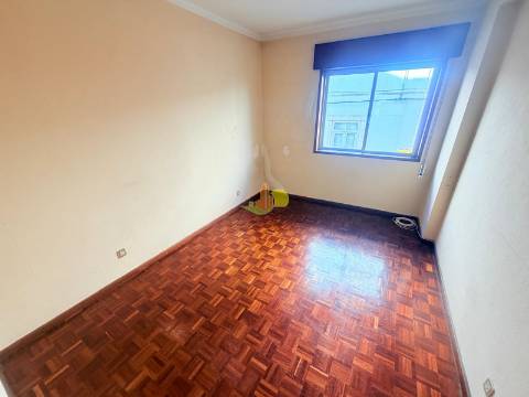 T4 com Garagem centro cidade