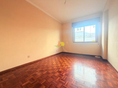 T4 com Garagem centro cidade