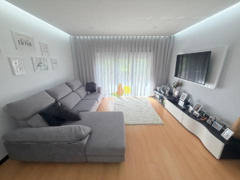 T3 com garagem e terraço