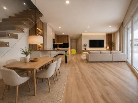 T2+2 Duplex com Garagem Dupla