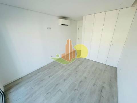 T3 com Garagem Novo