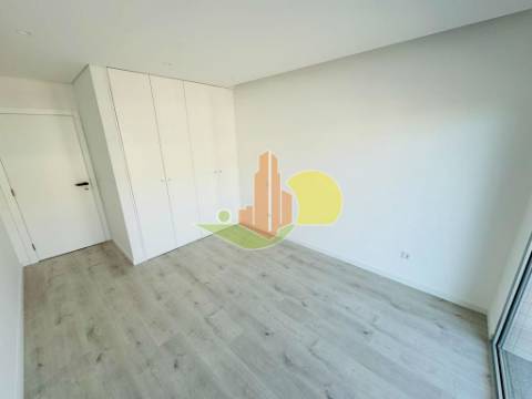 T3 com Garagem Novo
