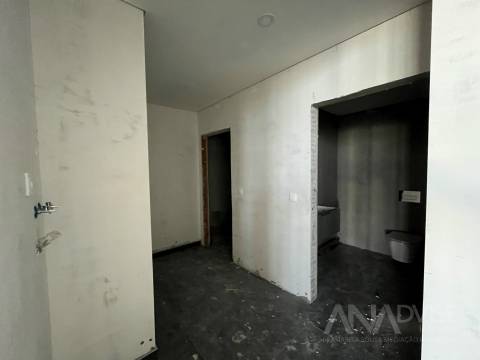 Loja  Venda em Repeses e São Salvador,Viseu
