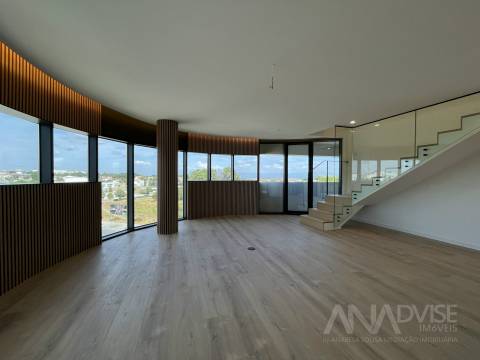 Apartamento T2+2 DUPLEX Venda em Repeses e São Salvador,Viseu