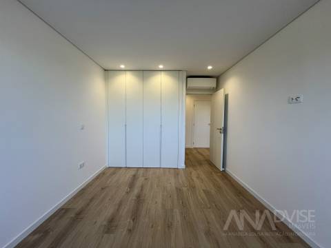 Apartamento T2+2 DUPLEX Venda em Repeses e São Salvador,Viseu