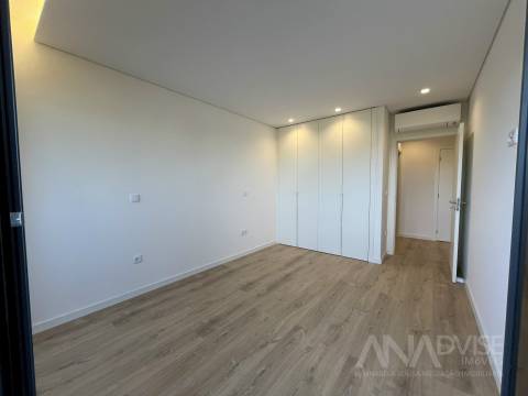 Apartamento T2+2 DUPLEX Venda em Repeses e São Salvador,Viseu
