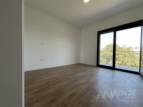 Apartamento T3 Venda em Viseu,Viseu