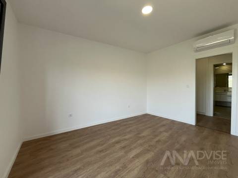 Apartamento T3 Venda em Viseu,Viseu