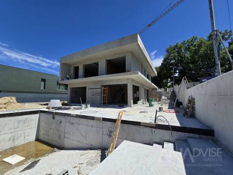 Moradia Isolada T4 Venda em Faíl e Vila Chã de Sá,Viseu