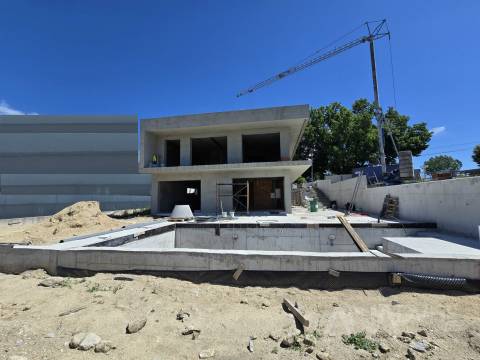 Moradia Isolada T4 Venda em Faíl e Vila Chã de Sá,Viseu